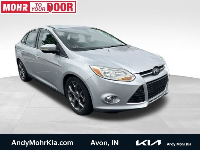 Used 2014 Ford Focus SE w/ Equipment Group 201A FWD image 1