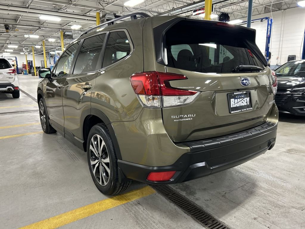 Certified 2023 Subaru Forester Limited image 6