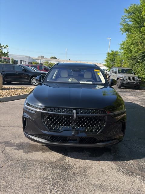 Used 2024 Lincoln Nautilus Black Label w/ Jet Appearance Package (87T) AWD/4WD image 2