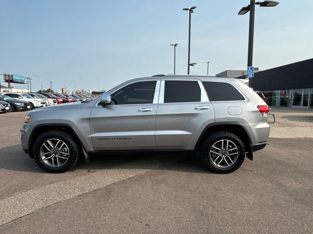 Used 2021 Jeep Grand Cherokee Limited AWD/4WD image 8