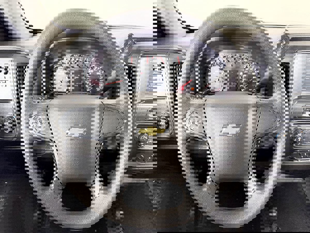 Used 2018 Chevrolet Silverado 1500 W/T AWD/4WD image 39