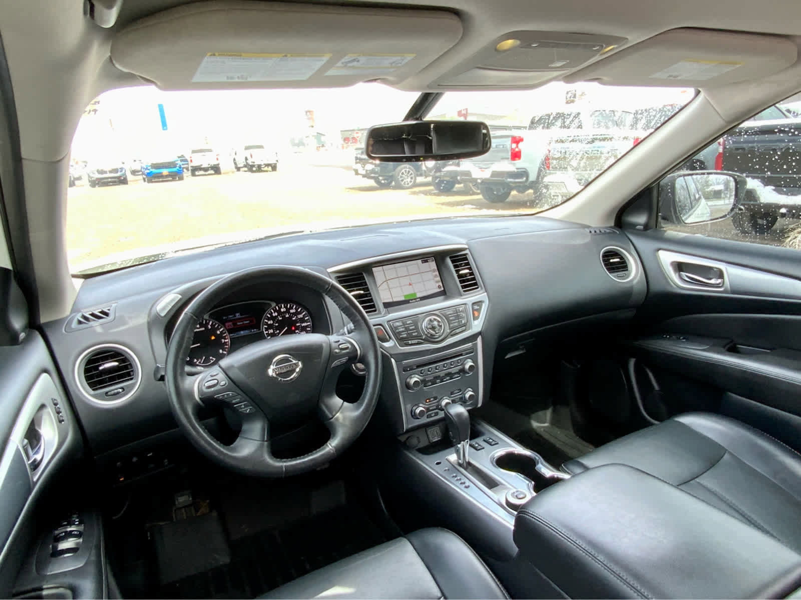 Used 2020 Nissan Pathfinder SL AWD/4WD image 30