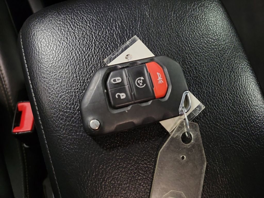 Used 2020 Jeep Wrangler Unlimited Sport image 15