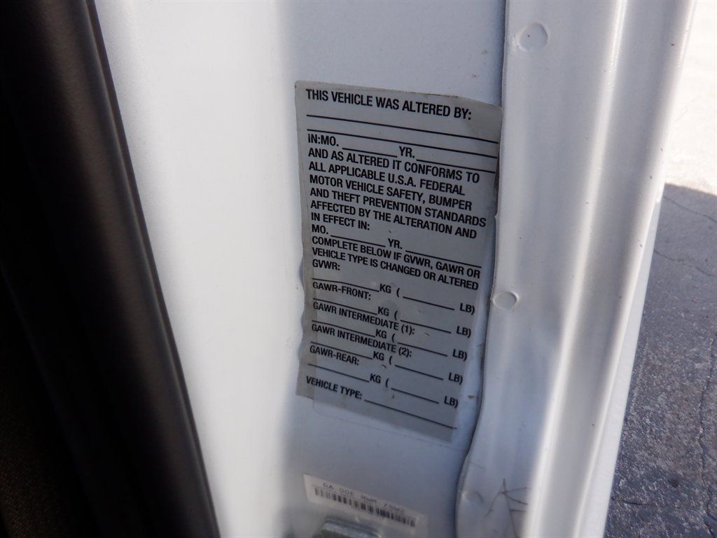 Used 2023 GMC Savana 2500 w/ Driver Convenience Package image 13