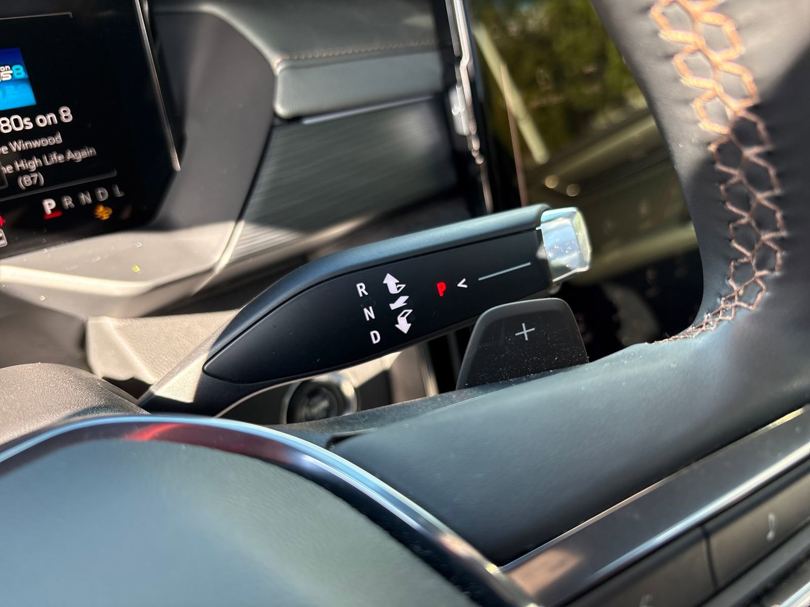 Used 2024 GMC Acadia AT4 w/ Luxury Package AWD/4WD image 24