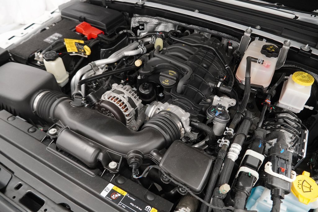 Certified 2024 Jeep Gladiator Sport image 51