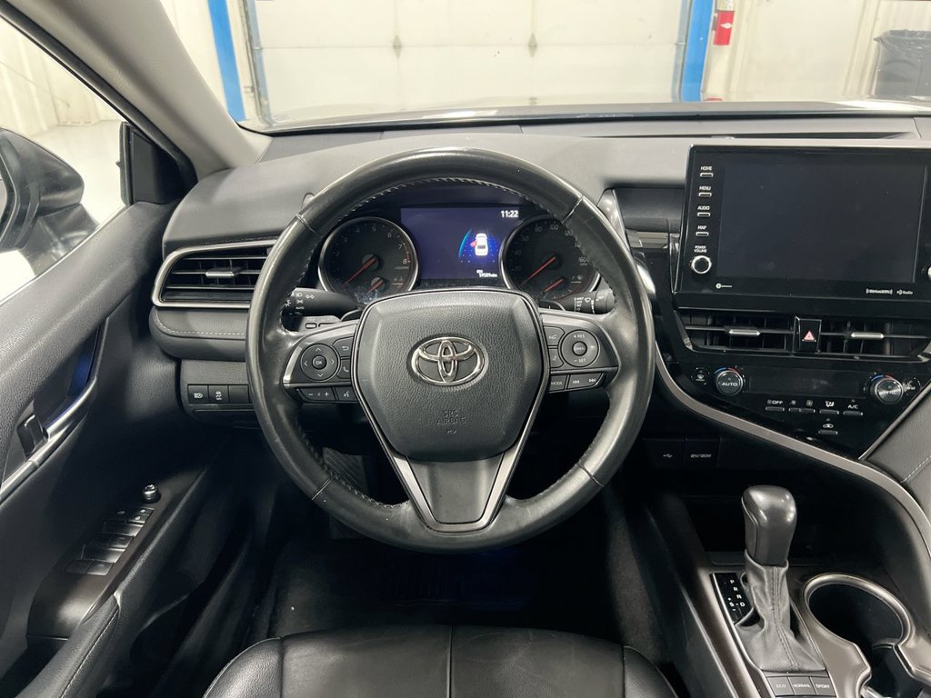 Used 2024 Toyota Camry XSE FWD image 11