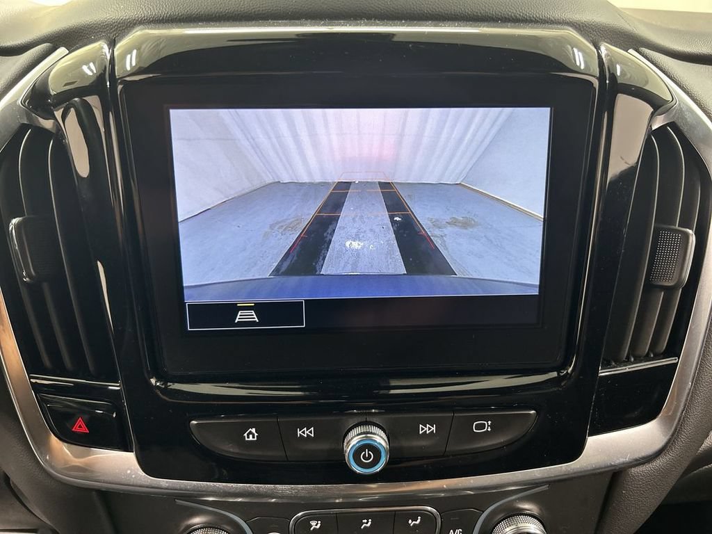 Used 2023 Chevrolet Traverse LT AWD/4WD image 15