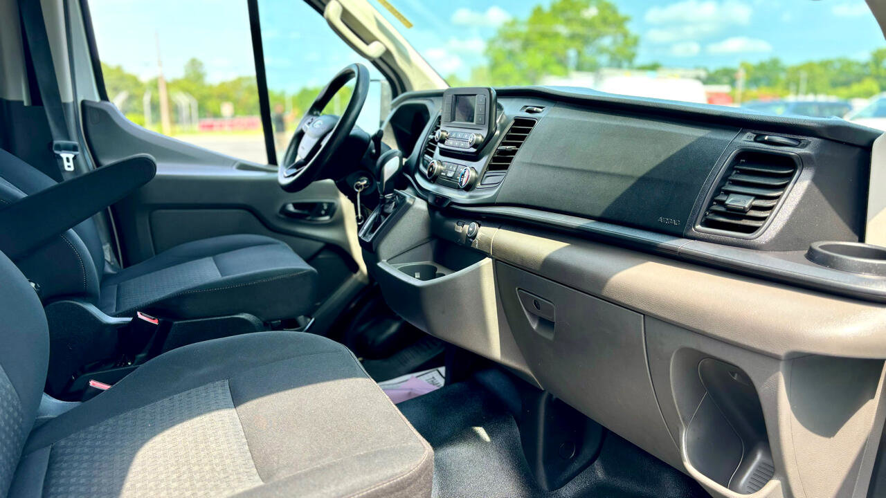 Used 2021 Ford Transit 150 XL image 10