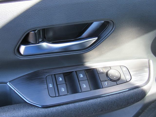 New 2026 Nissan Kicks SV w/ SV Premium Package FWD image 19