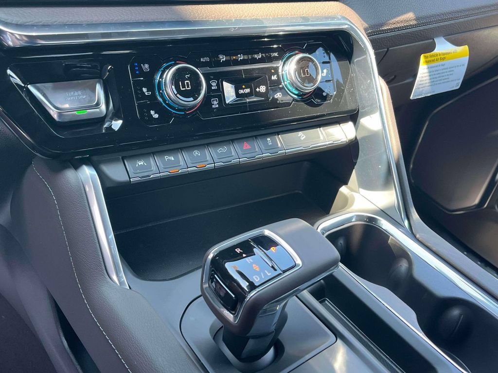 New 2026 GMC Sierra 1500 Denali w/ Denali Reserve Package AWD/4WD image 27