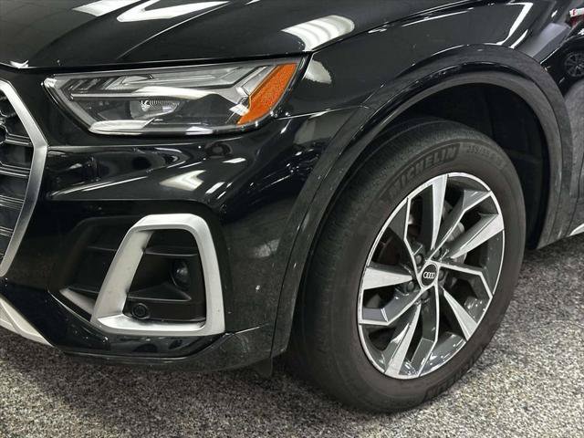 Used 2023 Audi Q5 2.0T Premium Plus w/ Premium Plus Package AWD/4WD image 8