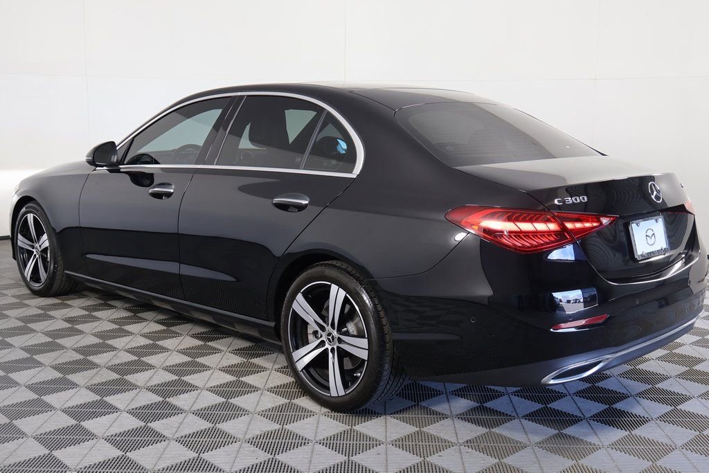 Used 2025 Mercedes-Benz C 300 4MATIC Sedan image 6