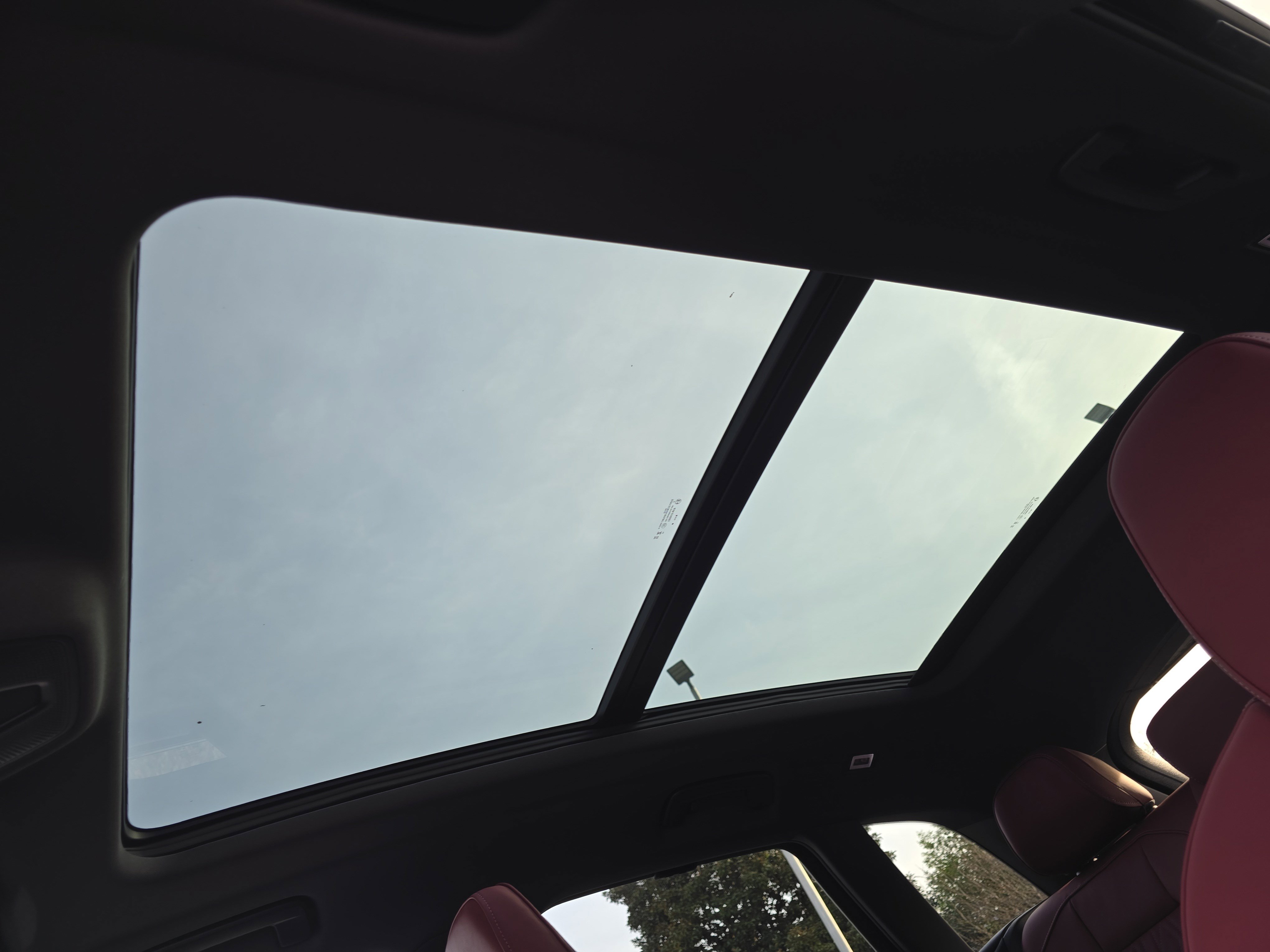 New 2025 Audi SQ5 Premium Plus image 29