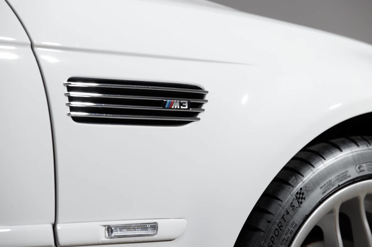 Used 2005 BMW M3 Coupe image 14