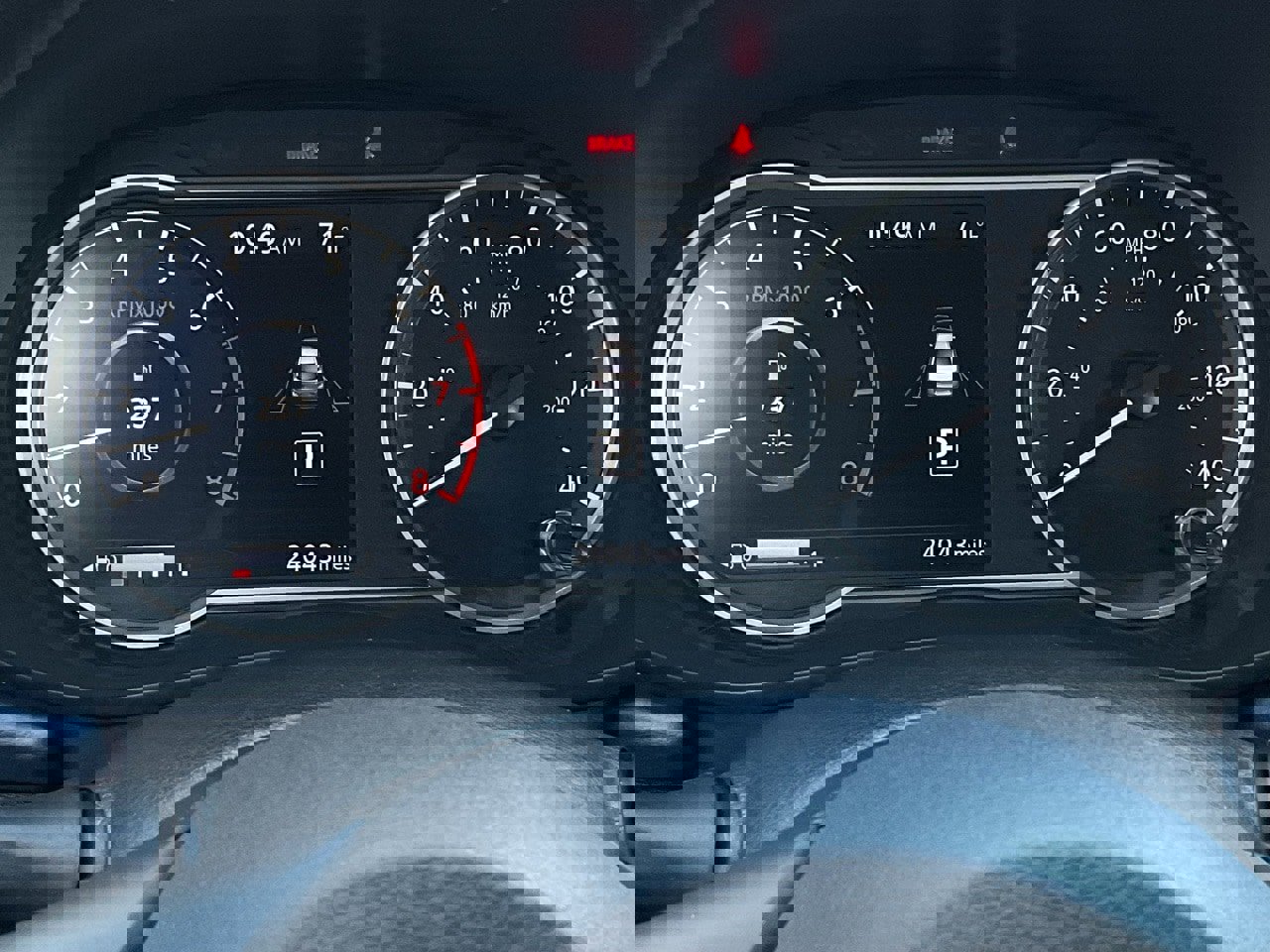 Used 2025 Nissan Versa SV w/ Trunk Package image 21