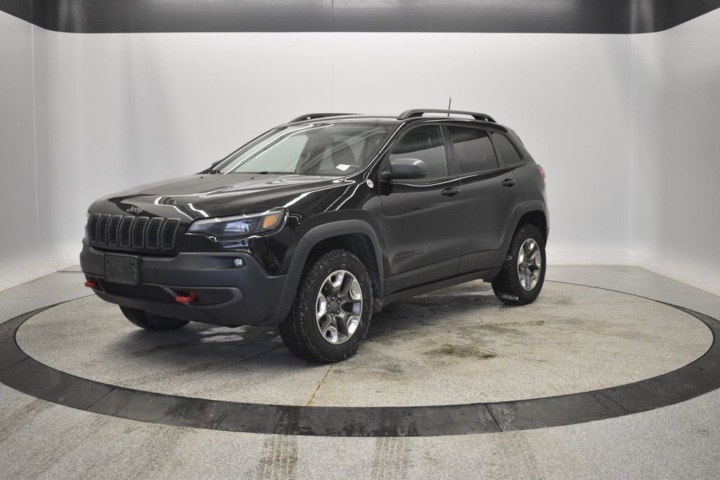 Used 2019 Jeep Cherokee Trailhawk w/ Cold Weather Group image 2