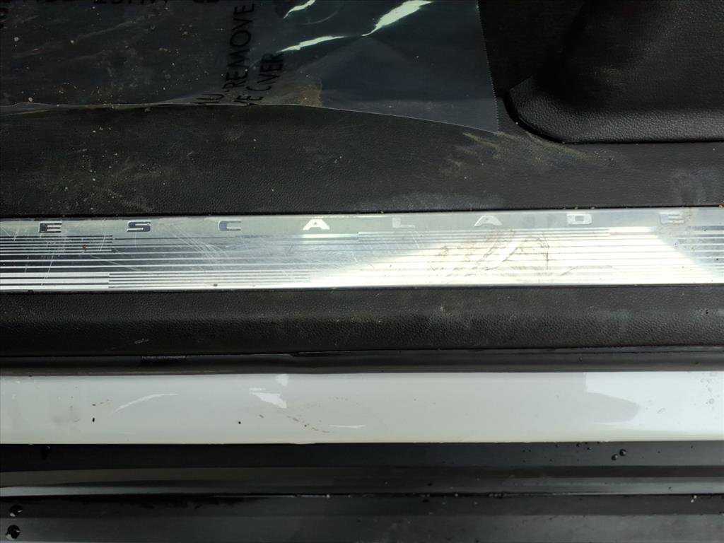 Certified 2021 Cadillac Escalade Sport image 22