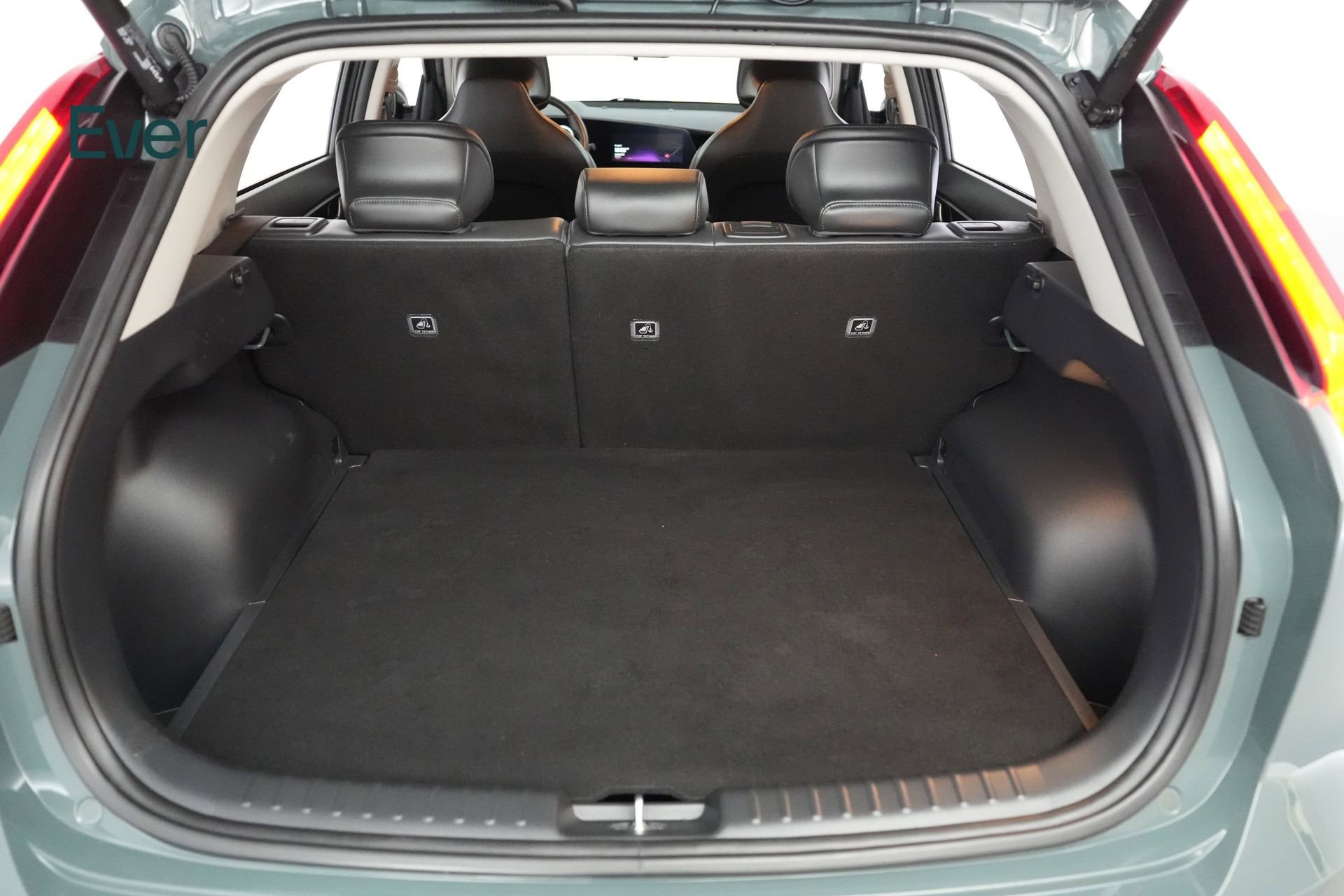 Used 2023 Kia Niro Wind FWD image 8