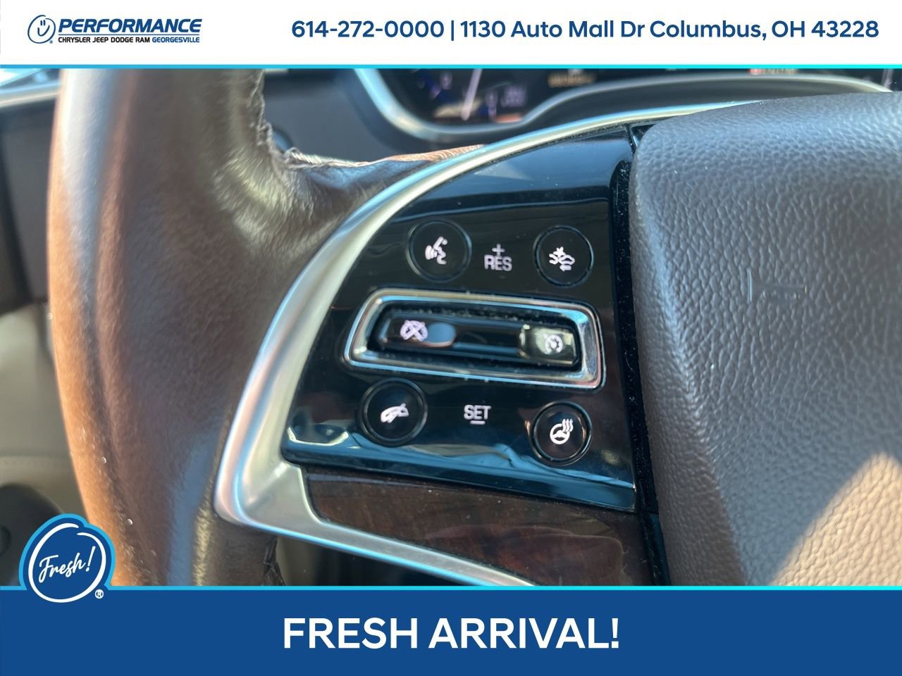 Used 2014 Cadillac SRX Luxury w/ Driver Awareness Package image 16