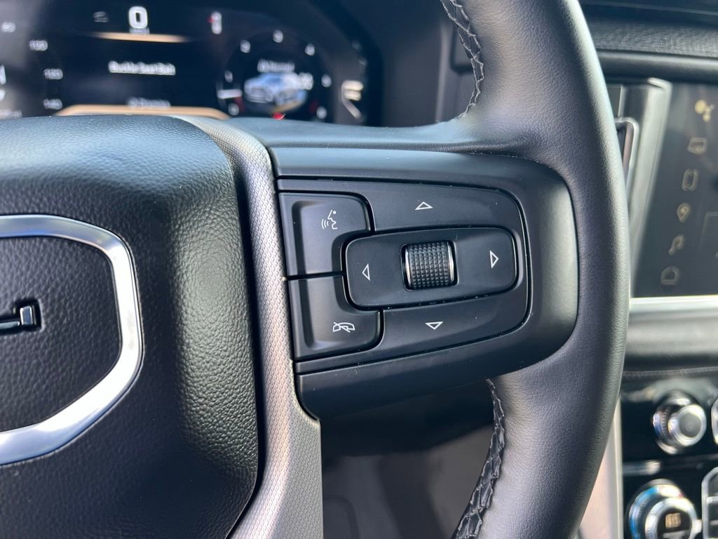 Used 2024 GMC Yukon Denali image 42