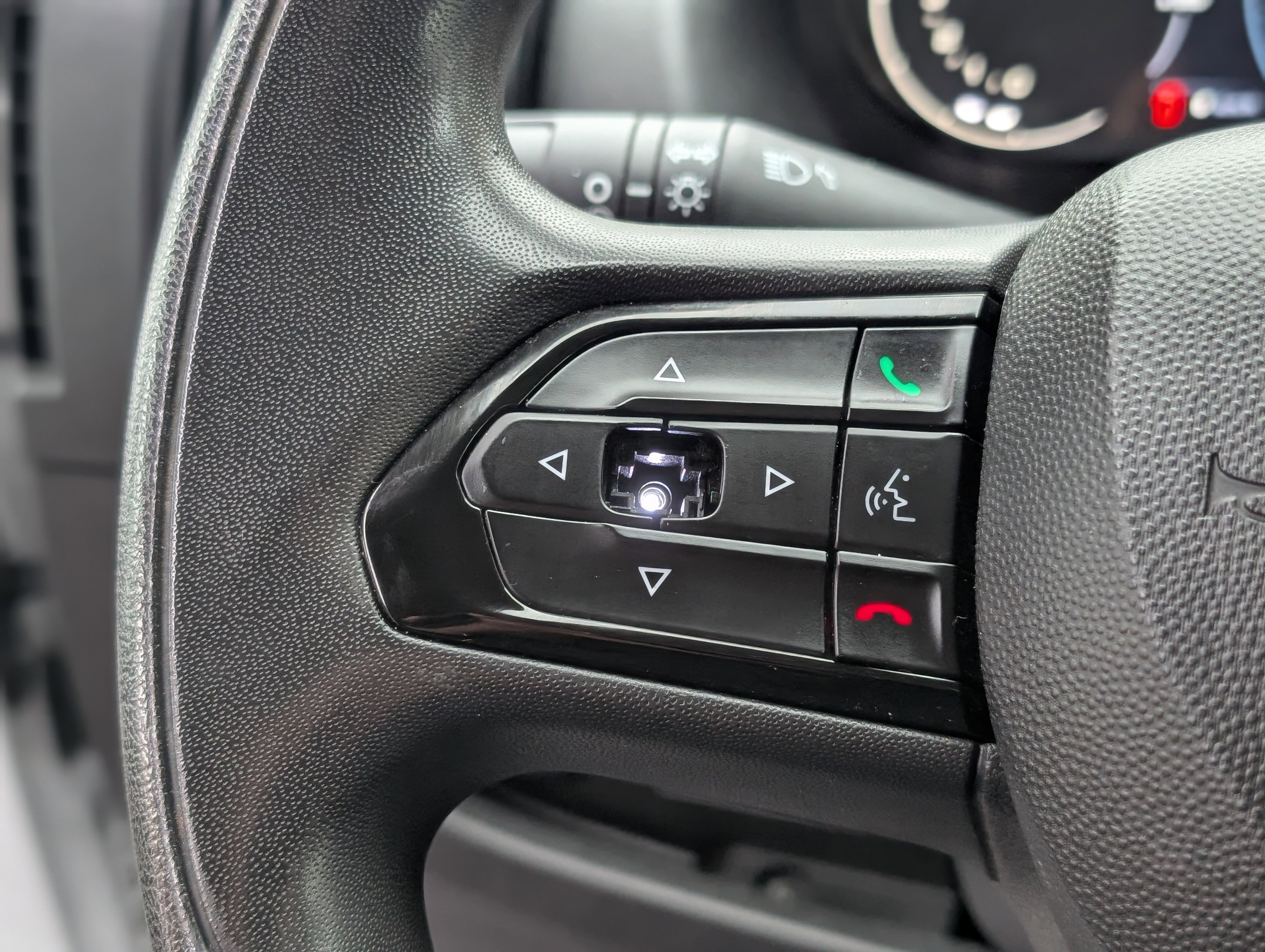 Used 2023 RAM ProMaster 2500 w/ Premium Appearance Group image 17