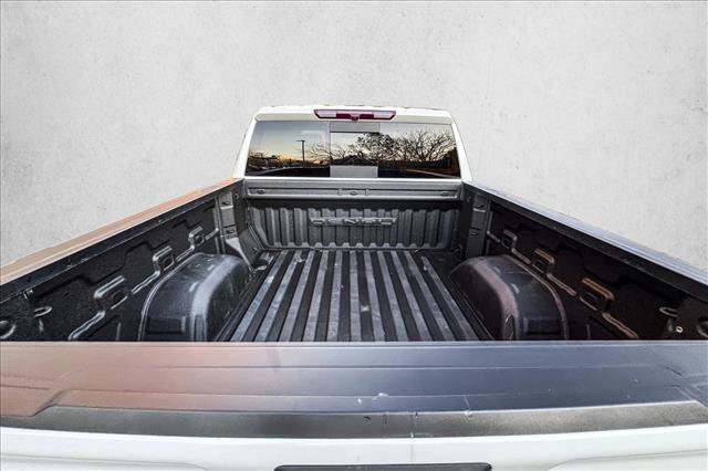 Used 2022 GMC Sierra 1500 Denali image 5