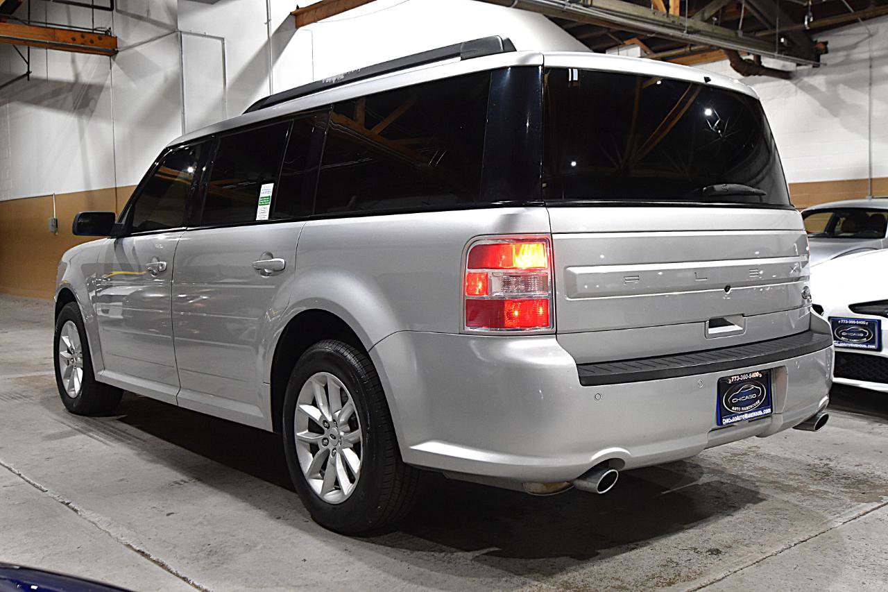 Used 2018 Ford Flex SE FWD image 6