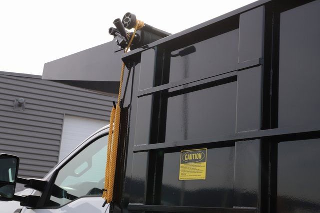 Used 2024 Ford F550 XL 2D Standard Cab image 11