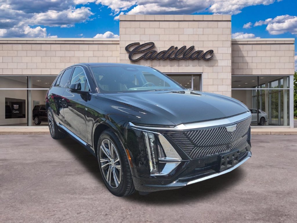 Used 2024 Cadillac Lyriq Luxury
