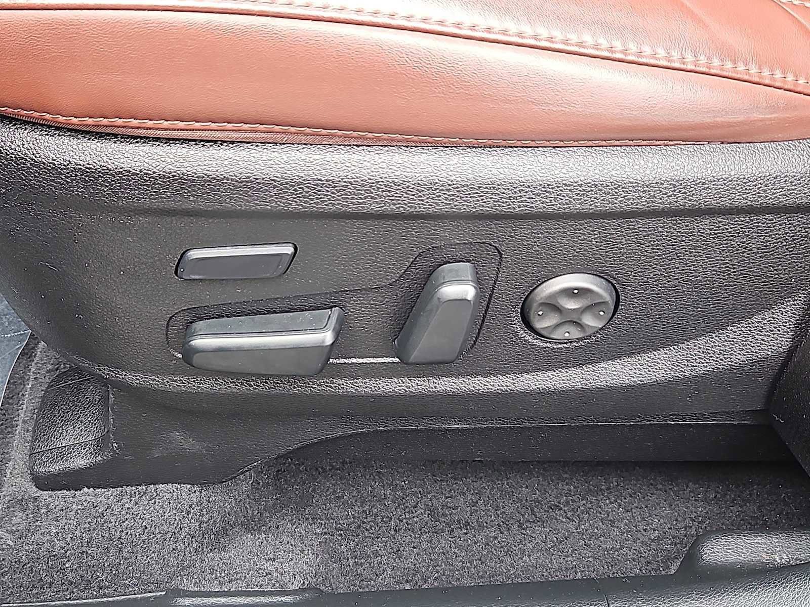 Used 2024 Kia Telluride SX Prestige image 25