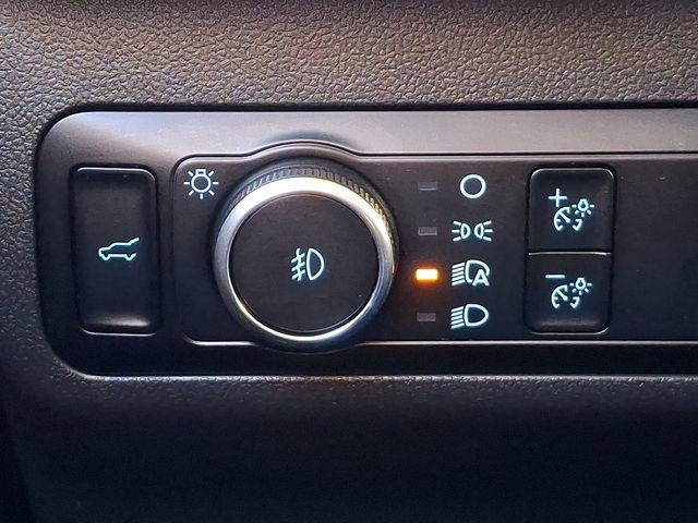 Used 2024 Ford Escape Platinum image 23