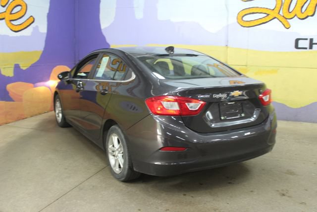 Used 2016 Chevrolet Cruze LT w/ LT Convenience Package FWD image 6