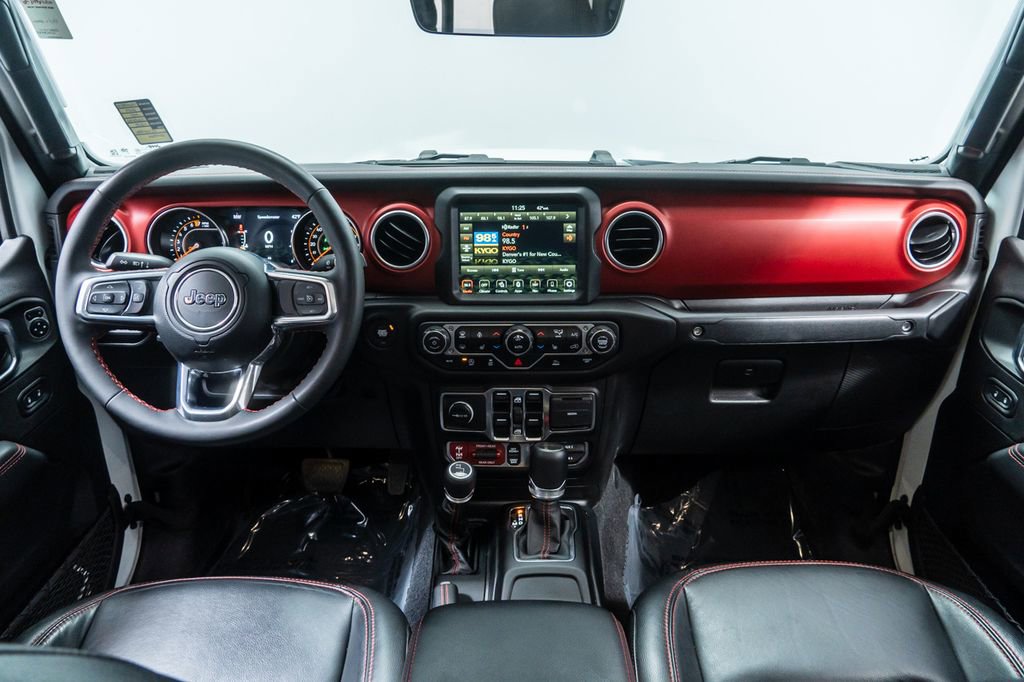 Used 2023 Jeep Gladiator Rubicon w/ LED Lighting Group image 22