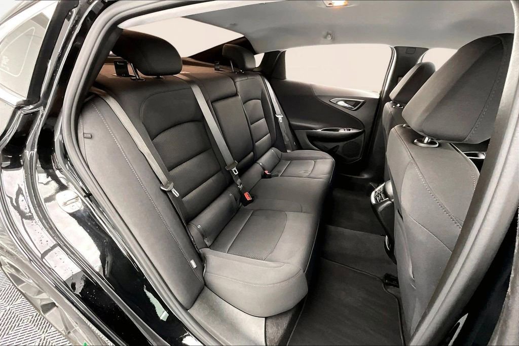 Used 2022 Chevrolet Malibu LT image 27