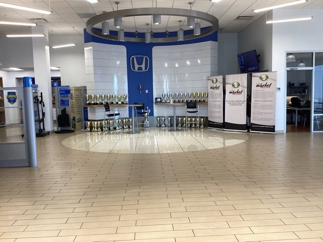 Used 2018 Ford F150 Lariat image 18