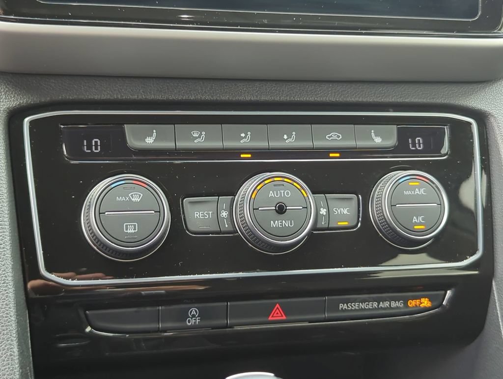 Certified 2023 Volkswagen Atlas SE FWD image 22