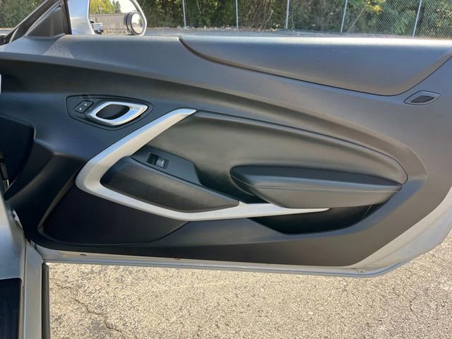 Used 2018 Chevrolet Camaro LT w/ RS Package image 13