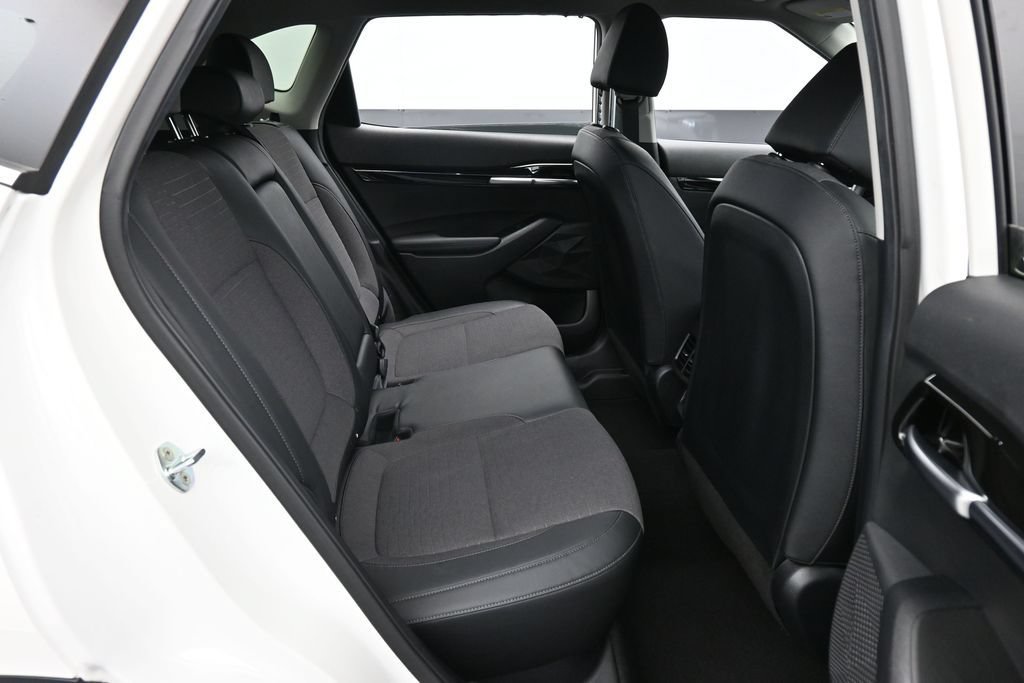 Used 2022 Kia Seltos S AWD/4WD image 32
