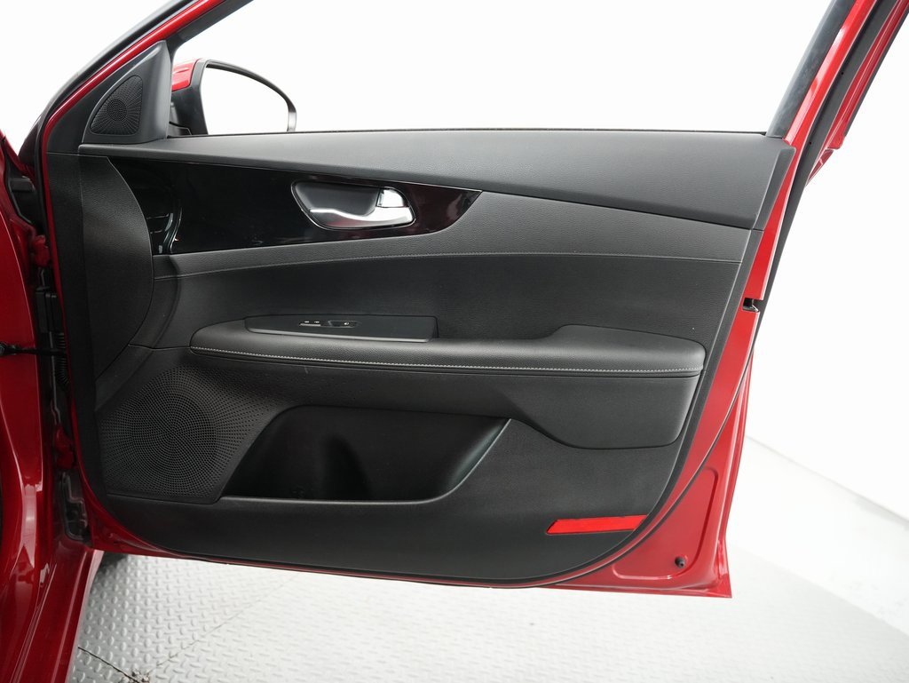 Used 2019 Kia Forte S image 46