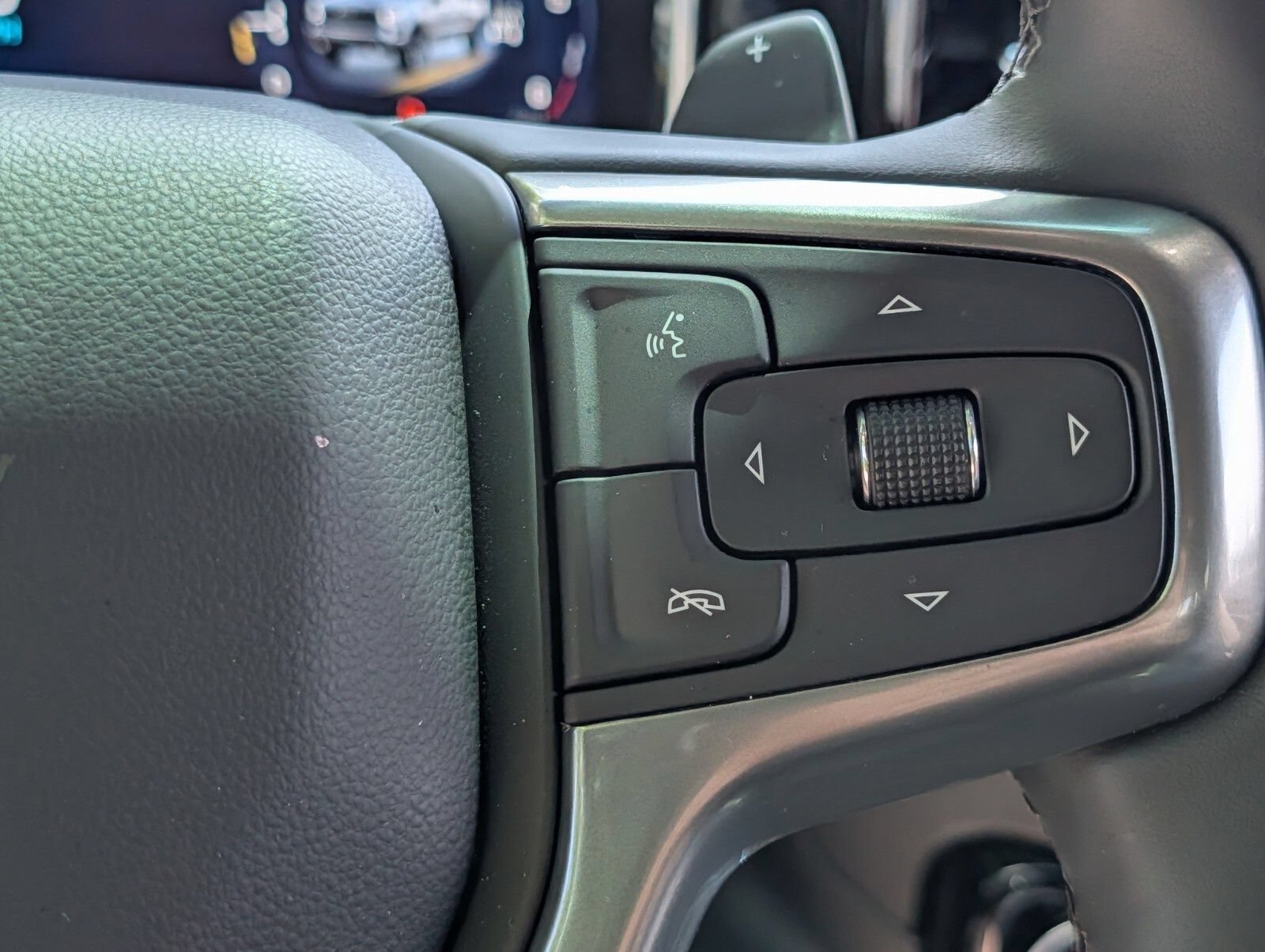 Used 2026 Chevrolet Silverado 1500 LT Trail Boss w/ Convenience Package II AWD/4WD image 34
