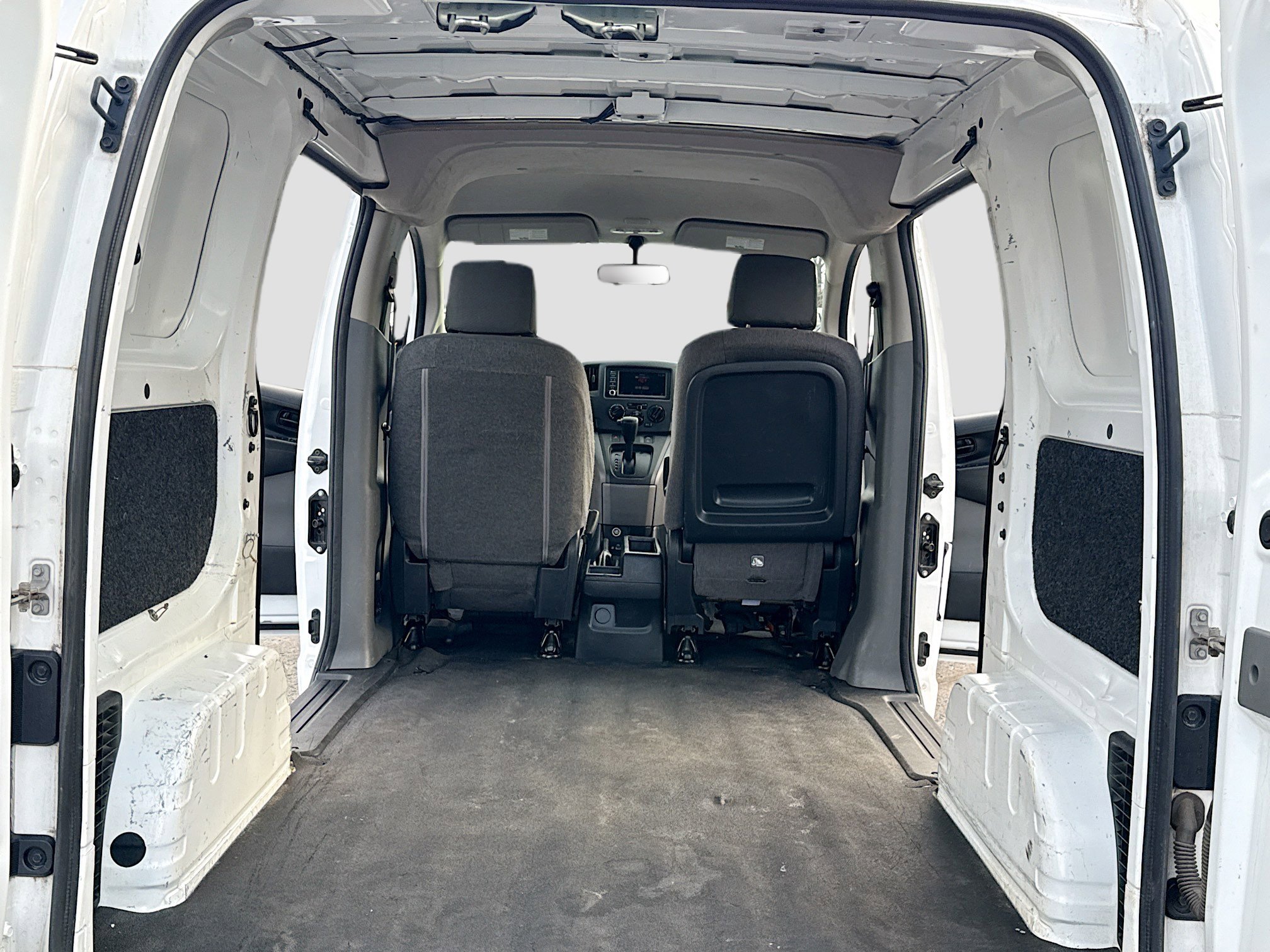 Used 2021 Nissan NV200 S w/ Back Door Glass Package image 7