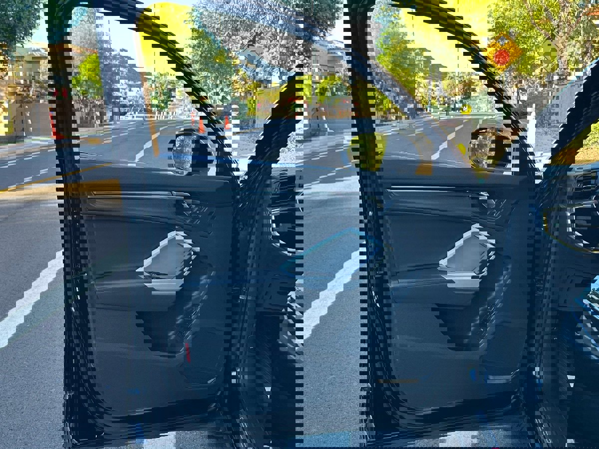 Used 2022 Audi Q3 2.0T Premium w/ Convenience Package image 40