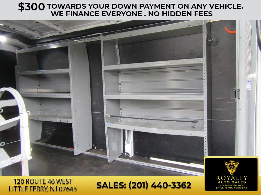 Used 2020 Ford Transit 250 Medium Roof w/ Load Area Protection Package image 28