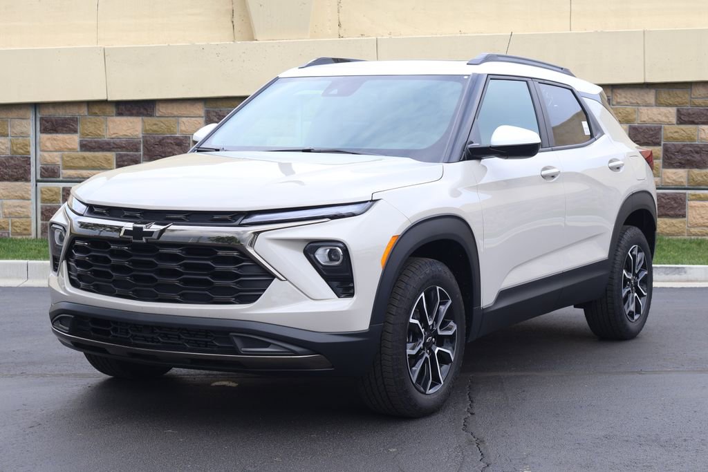 New 2026 Chevrolet TrailBlazer ACTIV w/ Convenience Package AWD/4WD image 1