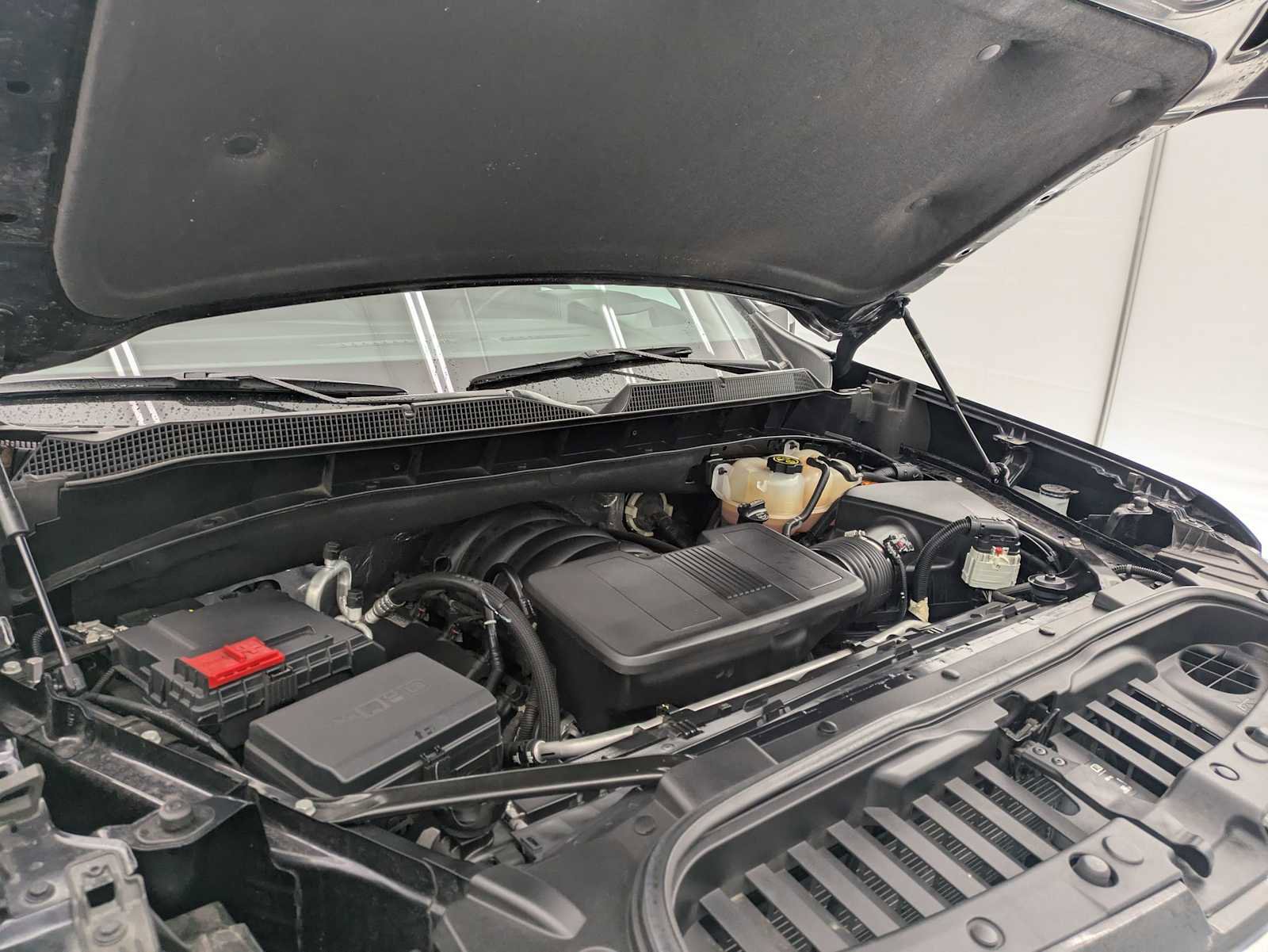 Used 2022 Chevrolet Silverado 1500 High Country w/ High Country Premium Package AWD/4WD image 16