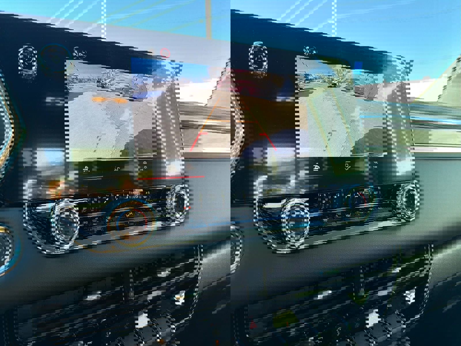 New 2026 GMC Canyon Elevation image 25