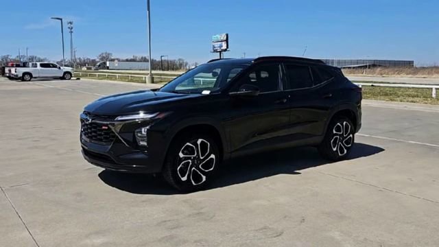New 2026 Chevrolet Trax RS FWD image 4
