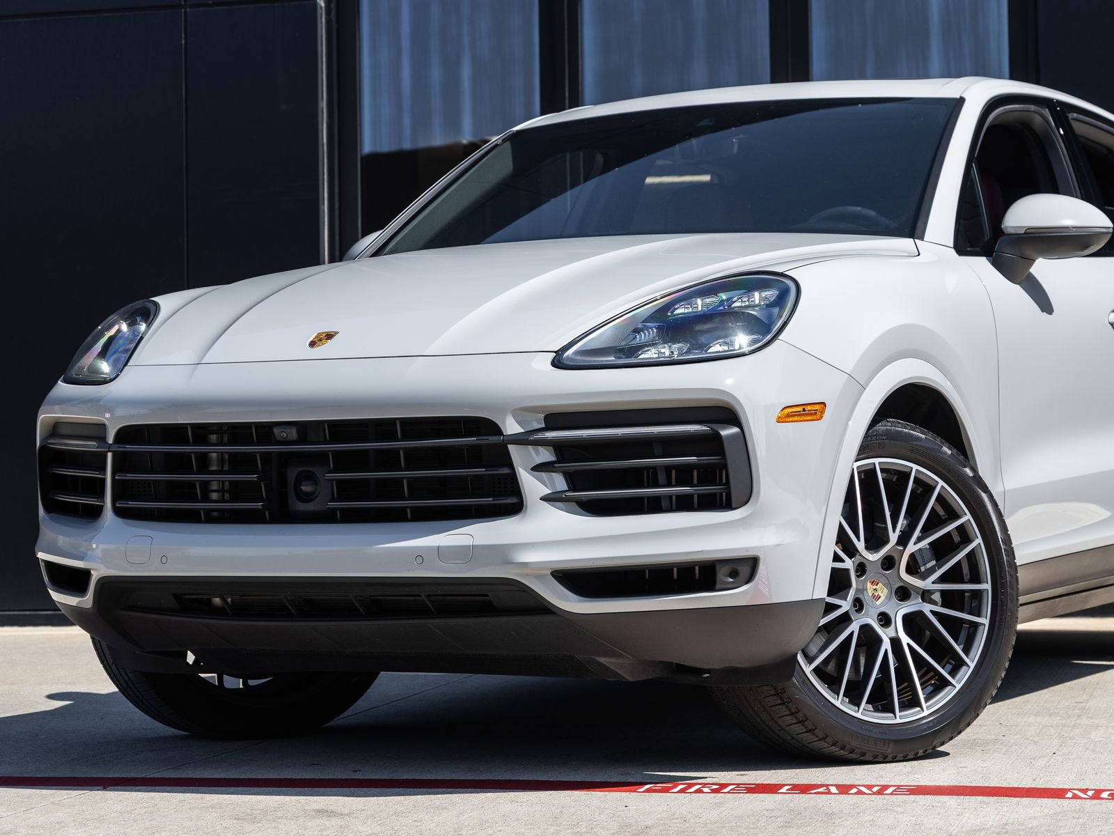 Certified 2023 Porsche Cayenne S Platinum AWD/4WD image 7