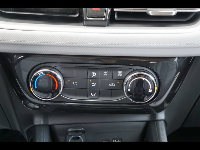 New 2026 Chevrolet TrailBlazer LT w/ Midnight Edition FWD image 8